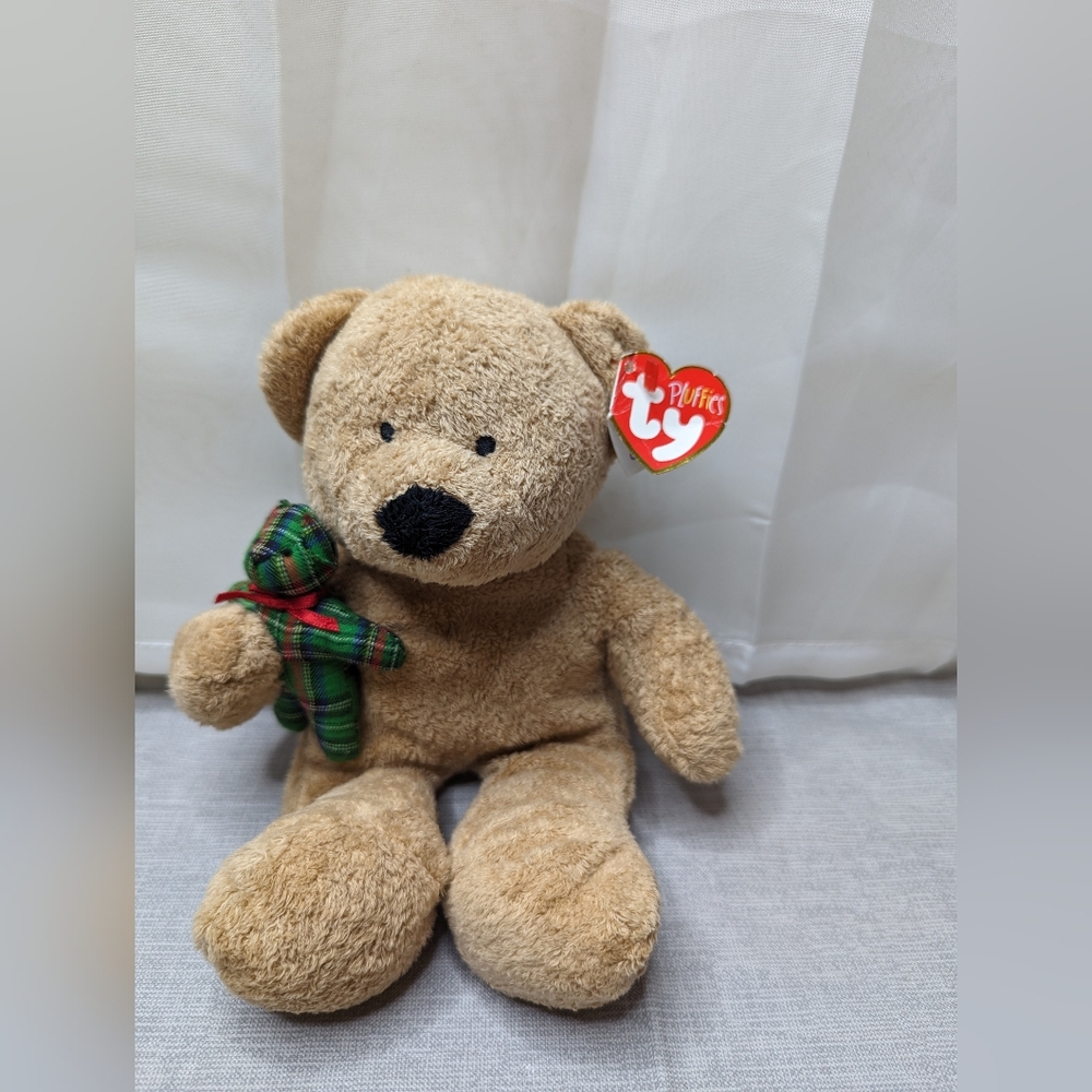 2005 Ty Pluffies Brown Bear Plush Teddy Christmas  Holding Tiny Plaid Bear  10"